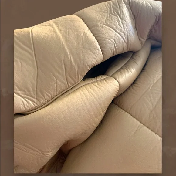 ⭐️HOST PICK🛍️*NEW* Faux Leather Color Block Coat Size Small - Picture 8 of 9